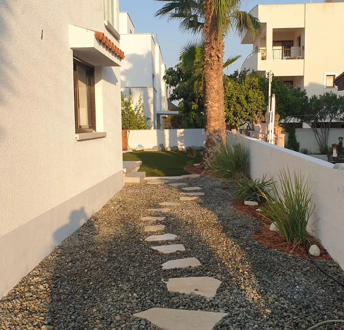 Perle Di Gio Villa Larnaca Cyprus