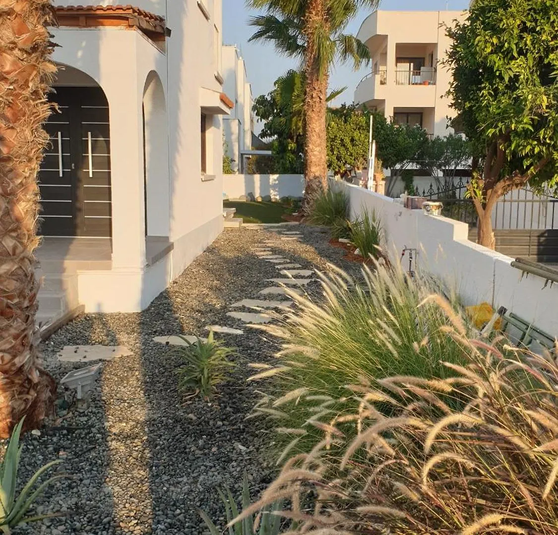 Perle Di Gio Villa Larnaca 0*,  Cyprus